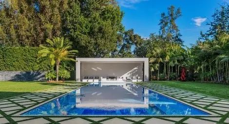 Кой е Христо Христов, купил най-скъпото имение в Бевърли Хилс