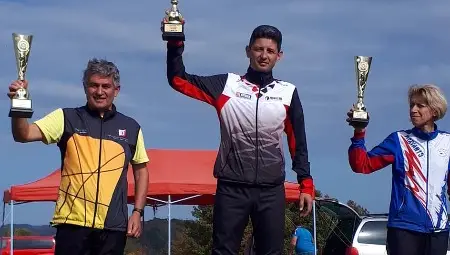 Сребърен нощен &bdquo;Компас&ldquo;  за състезателите на Русе