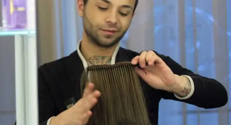 Декоративните нюанси и цветове на косите ще изместят естествените тонове през 2016-та