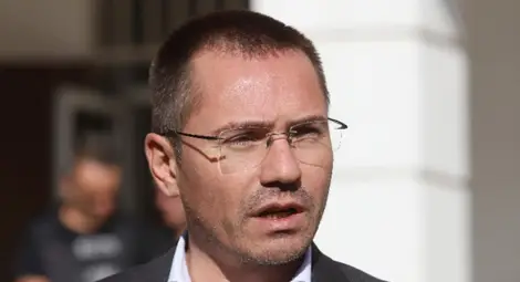 Джамбазки: Когато управляващите се държим арогантно, хората казват "Чао" Джамбазки: Когато управляващите се държим арогантно, хората казват "Чао"