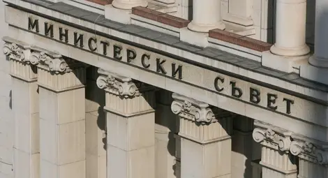 Над 15 млн. лв. отпуснаха за спешни отделения и заплати на спешните медици