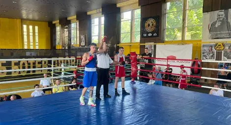 Боксьорките на &bdquo;Русе&ldquo; си осигуриха 7 медала от държавното за девойки