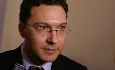 Даниел Митов сезира ДАНС за изтичане на информация, свързана с Ирина Бокова