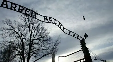 Нацистки надзирател отърва съд поради слабоумие