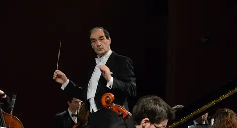 Бляскаво начало на Мартенските даде Емил Табаков с трима млади солисти