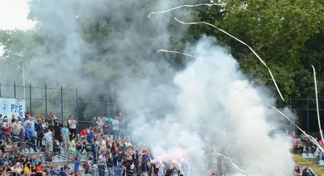 Феновете питат Людмил Киров какво става в отбора на &bdquo;Дунав&ldquo;