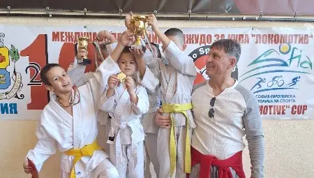 Най-малките джудисти на &bdquo;Локо&ldquo; номер 1 в София