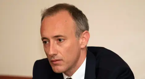 Министър Вълчев: След 4-ти януари ще се решава локално кои ученици могат да се върнат в клас