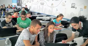 Софтуерният университет обучава безплатно по основи на програмирането в Русе