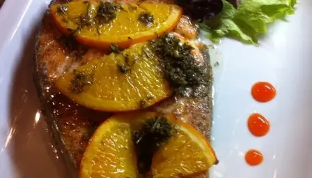 Разпуснете с изкушенията на неделния брънч в клуб ресторант  Асансьора&ldquo;