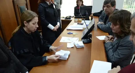 Броенето в съда стопи до два гласа разликата за кмет в Полско Косово