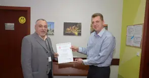 Колекция авторски снимки на Кунчо Кунчев повдигат духа на пациентите в онкоболницата