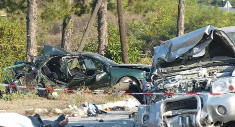 Лудо каране взе още две жертви на пътя