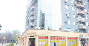 Въоръжен прибра оборота на казиното на „Плиска“