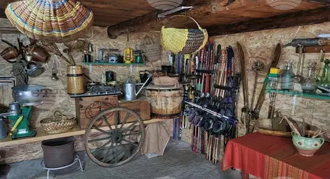 Фундата - земя между облаците: Селски къщи на 1360 метра надморска височина в Румъния пазят духа на отминали времена Фундата - земя между облаците: Селски къщи на 1360 метра надморска височина в Румъния пазят духа на отминали времена