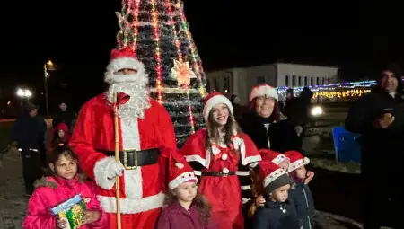 Коледният дух завладя Караманово