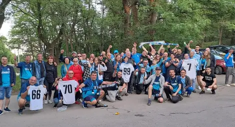 Феновете на &bdquo;Дунав&ldquo; бяха по-гласовити от агитката на &bdquo;Спартак&ldquo; в Плевен.  Снимка: Васил ТОДОРОВ