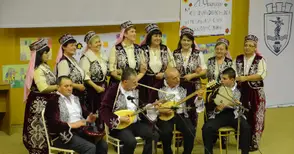 „Свят без граници“ събра  изпълнения на различни етноси