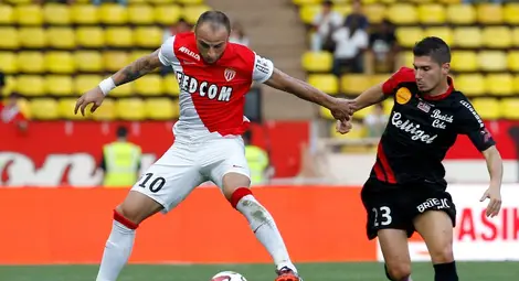 Бербатов под въпрос за дербито с ПСЖ