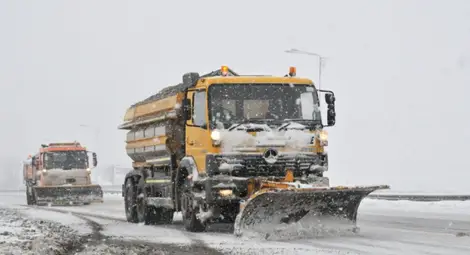 31 машини чистят в Русе, общинските паркинги станаха безплатни
