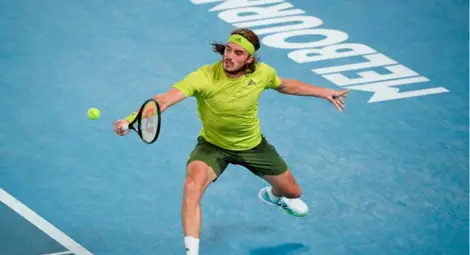 Циципас на полуфинал след обрат от 0-2 срещу Надал