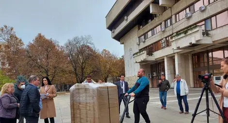 418 000 бюлетини пристигнаха в Русе