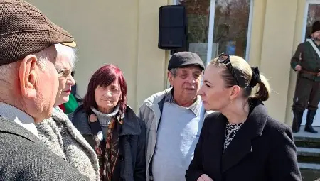 Деница Иванова се включи в Комитския събор в Червена вода