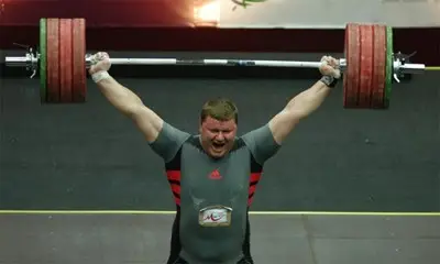 Почина 35-годишният щангист Величко Чолаков