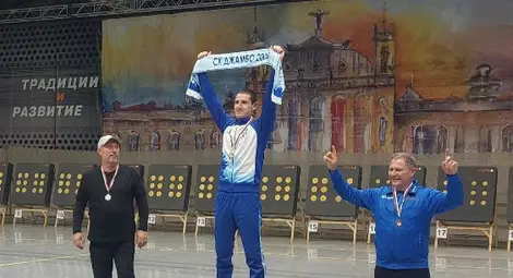 Иван Банчев с поредна титла и нов национален рекорд на закрито