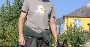 Четириногият Барс ще покаже на децата как да пазят санитарите на природата