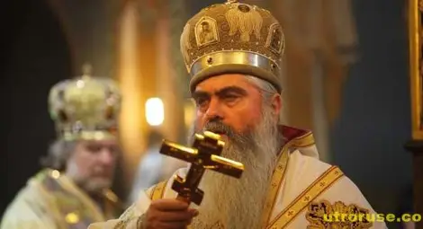 БНТ2 излъчва на живо от Варна заупокойната литургия и опелото на митрополит Кирил