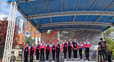 Русенското танцово студио &bdquo;Импулс&ldquo; с 12 отличия от международен фестивал в Букурещ