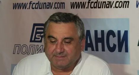 Теодор Георгиев: Защо пък „Дунав“ да не играе до 2 сезона в „А“ група Теодор Георгиев: Защо пък „Дунав“ да не играе до 2 сезона в „А“ група