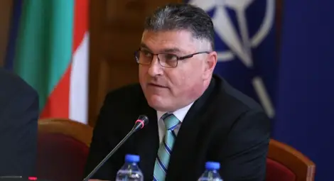 Георги Панайотов: Парите в МО са харчени без отчет и планиране Георги Панайотов: Парите в МО са харчени без отчет и планиране