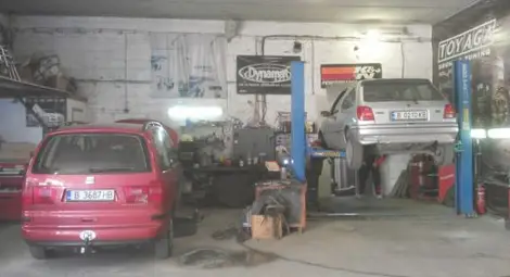 Автосервизи ни лъжат със стари части