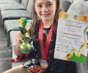 Дария от &bdquo;Приста войс&ldquo; прави фурор в Ташкент - 200 точки от 200 възможни