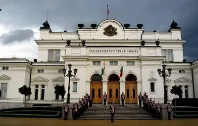 БСП вече има 80 мандата, Патриотите и ДПС се изравниха с по 26