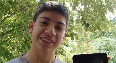 Ученик от Математическата гимназия в Плевен с два приза от Европейския конкурс за млади учени