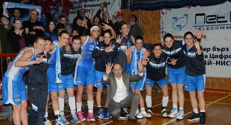 2016: Женският баскетбол си отиде, волейболът кара на командно дишане