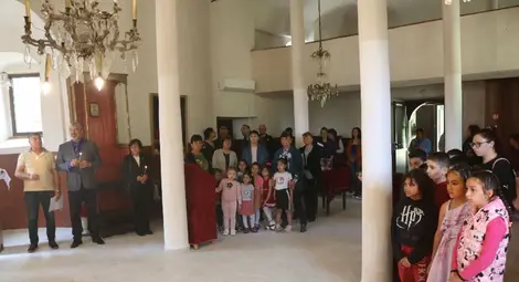 Областният управител Драгомир Драганов посети храма в Караманово по повод Възнесение Господне Областният управител Драгомир Драганов посети храма в Караманово по повод Възнесение Господне