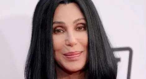 Ако надеждата умира последна, до сетния й дъх я следва меракът, доказа 66-годишната Шер 