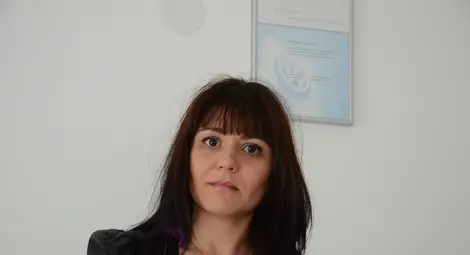 Калина Лазарова: Всеки автомобил може да бъде купен по-евтино, а аз знам как