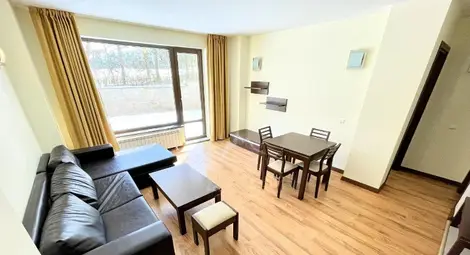 Само едно от 15 необитаеми жилища е обявено за продан