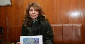  Палмата на Дубай изпраща психоложката Петя в Неапол