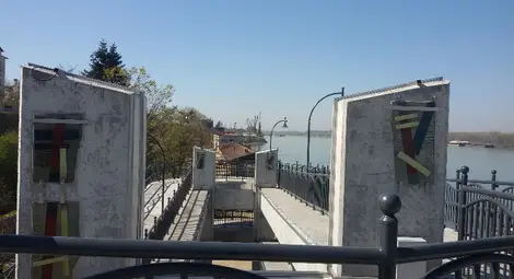 Гражданин: Какво всъщност е това?!