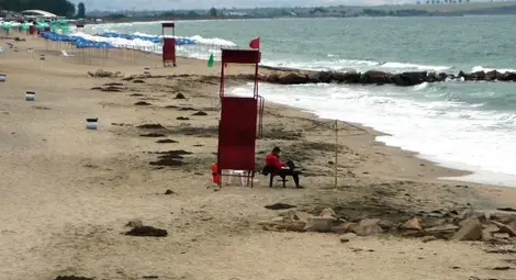 Терзиева: Част от неохраняемите плажове ще бъдат обезопасени