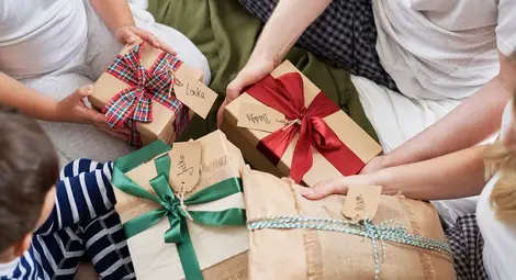 Трикове за безпроблемно онлайн пазаруване по празниците Трикове за безпроблемно онлайн пазаруване по празниците