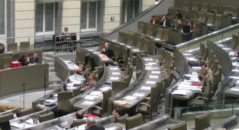 Белгийски парламент евакуиран заради бомбена заплаха