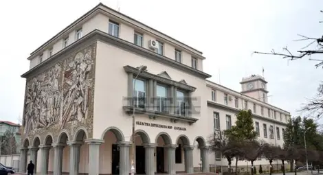 Откриха в гората изгубило се 3-годишно момиченце