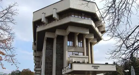 Бизнесът на новите съветници - от земеделие до опасни отпадъци